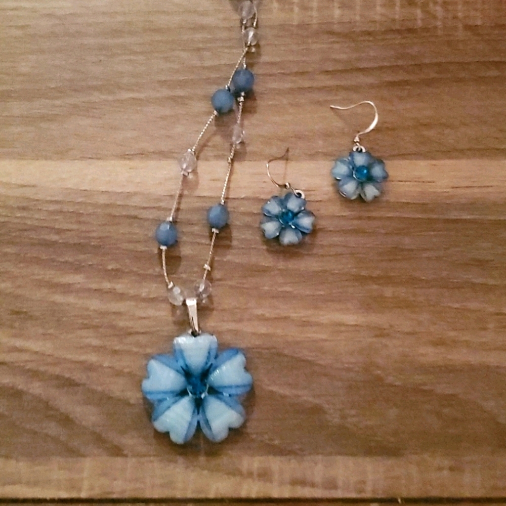 Necklace and earrings